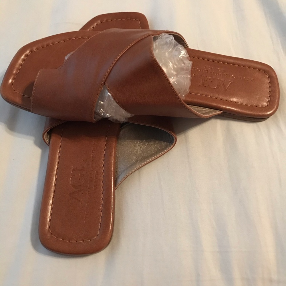 AGL Womans Flat Toe Wrap Slide Sandal Brown EU 41 or 10.5M